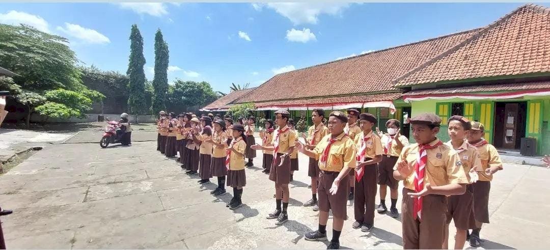 PROGRAM EKSTRAKURIKULER SDN 1 TLOBONG KEREN...!!!